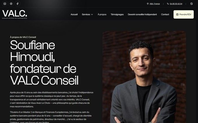 Sur la page d'accueil, une photo pro et un menu de navigation clair